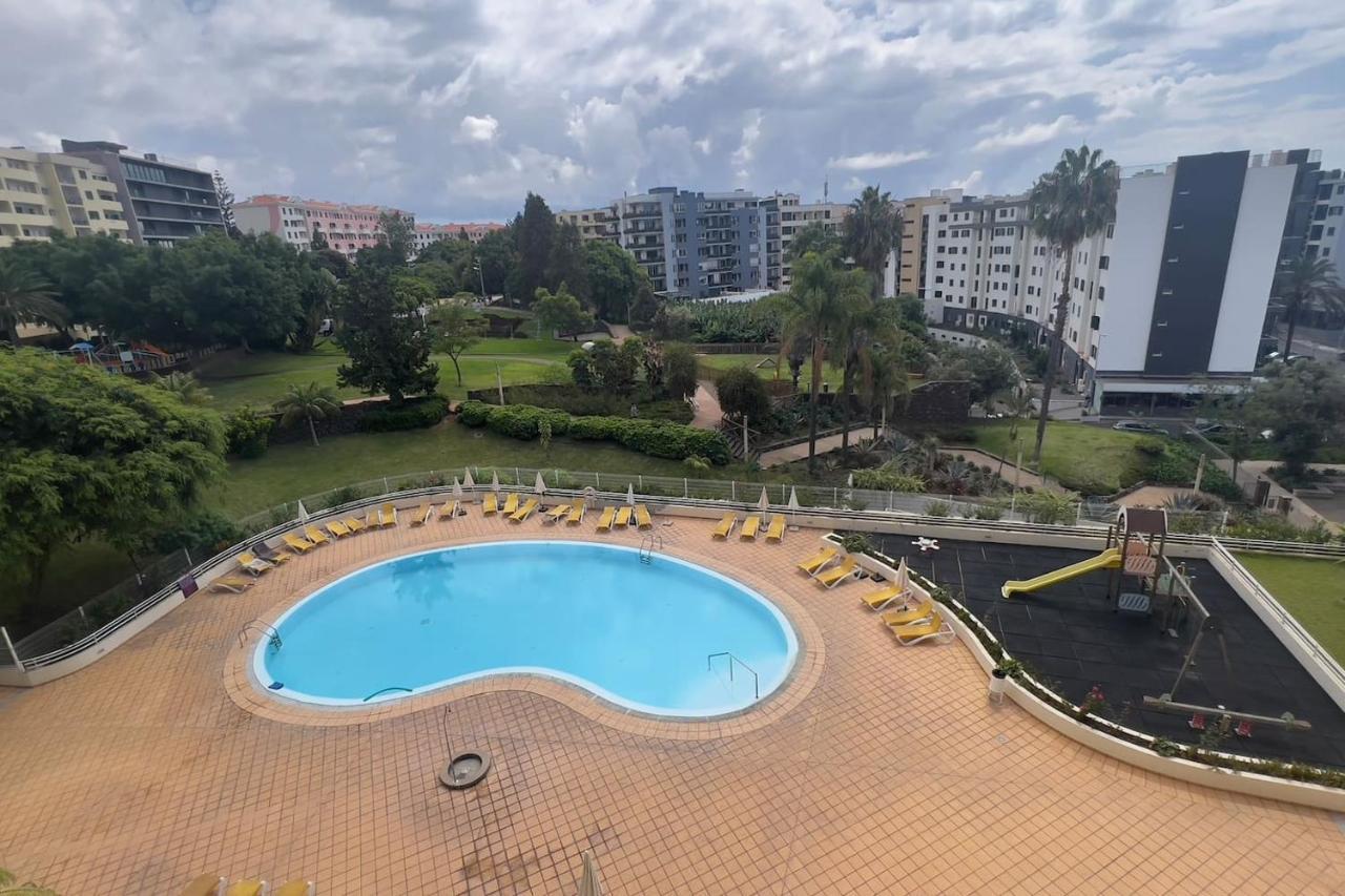 شقة By The Sea V - Refugio Tranquilo Com Piscina فونشال المظهر الخارجي الصورة